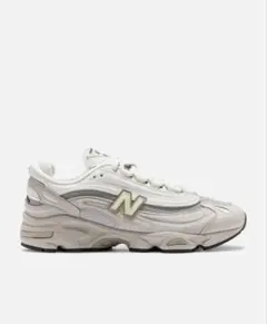 New Balance 1000 ホワイト/グレー スニーカー