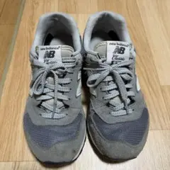 New Balance Classic グレー スニーカー　24.5㎝
