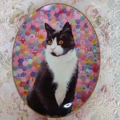 レズリーアンアイボリー 猫の飾り皿 ソールズベリーミュージアム 