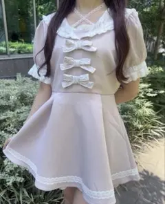evelyn セットアップ ビッグリボンペプラムセット アイボリー - メルカリ