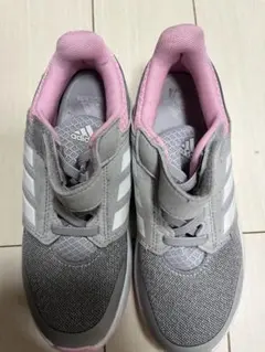 アディダス 新品21センチ