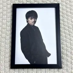 綾野剛 グッズ ポスター 写真 切り抜き 映画 ドラマ ヤクザと家族 ①