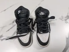 Nike エアジョーダンⅠ レトロハイ　ホワイトブラック　CN18.0cm