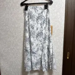 花柄ロングフレアスカート レースアップのサムネイル