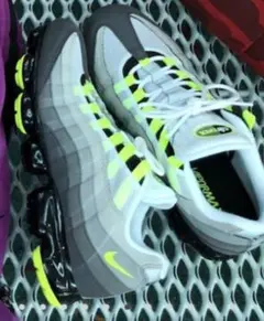 NIKE AIR VAPORMAX 95 Neon 27cm 未使用 レアのサムネイル