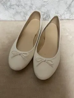 GU リボン付き バレエシューズ