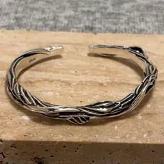 Item thumbnail for item dd65cf94-bdd4-42f3-9c4e-be240997c78d