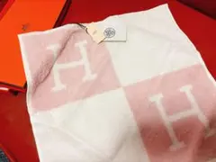 エルメス　タオルハンカチ　ピンク