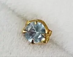 K18 スタッドピアス(片耳) 水色の宝石