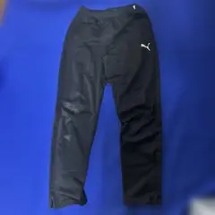 PUMA ブラック　ズボン　ジャージ 152