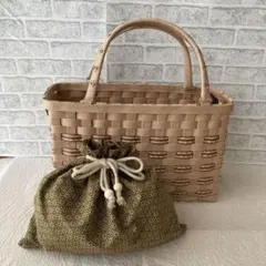 Item thumbnail for item 1c115672-7c18-4ff2-b2b6-3de5a9a94236