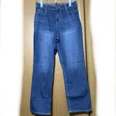 ストレートデニムパンツ　ウエスト70