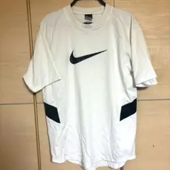 ナイキ　NIKE tシャツ 古着