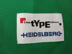 オールドユニクロ初代ドライTシャツ未使用品00年代Ｍサイズ