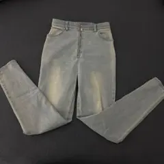 Item thumbnail for item 73cf0f4e-bb2e-4fa6-85a8-22cd1a5b74e9