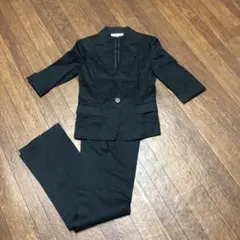 ナチュラルビューティベーシック 黒 パンツスーツ 美品