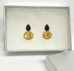 Item thumbnail for item fe49ea7e-a5ba-4a02-beb1-8ad90a7455f1