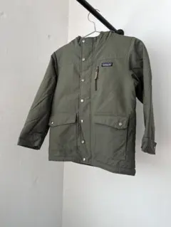 Patagonia フード付きジャケット 7-8Y