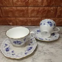 NARUMI ボーンチャイナ ペア カップ&ソーサー