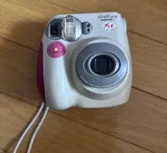 Fujifilm Instax Mini インスタントカメラ 本体　ジャンク