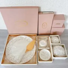 未使用込み ノリタケ キューティーローズ ケーキプレート・サーバー・茶器セットのサムネイル
