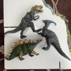 ティラノサウルス　ステゴサウルス　パラサウルスロロフス　フィギュア　三体セット