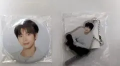 K-POP 　新品!TOMORROWカプセルトイ缶バッジとキーホルダーセット