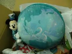 東京ディズニーシー 25周年 ミッキー　ぬいぐるみ付きクッション　新品のサムネイル