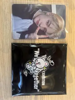 straykids 展覧会 ヒョンジン 特典 トレカ　連結アクリルキーホルダー