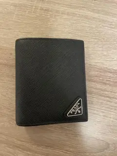 H*Y様 PRADA ブラックレザー 二つ折り財布