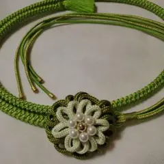 グリーンの花飾り 帯締め