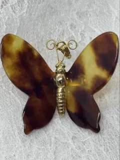 鼈甲製ヴィンテージ風 蝶型ペンダントブローチ　バタフライ　べっ甲　オシャレ上品
