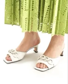 Item thumbnail for item 830d3c50-d5e4-405d-9f67-409bac02b44c