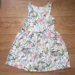 【最終値下げ】H&M 花柄ワンピース