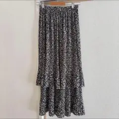 完売品 ホソプリーツティアードスカート フレア 総柄