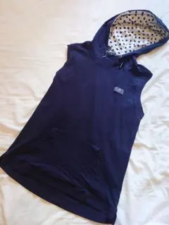 【EMPORIO ARMANI】 ノースリーブパーカー/ネイビー/Size Sのサムネイル