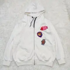 ルイヴィトン 草間彌生　YAYOI KUSAMA パーカー 刺繍　ワッペンのサムネイル