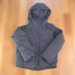 GU黒 ブラック　フード付き 中綿　ダウンジャケット