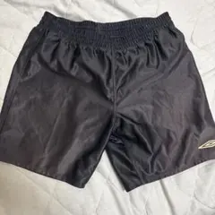 umbro ハーフパンツ サッカーパンツ　黒