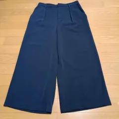 ユニクロネイビー ワイドパンツ サイドポケット付き