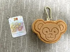 ディズニーシー限定　ダッフィー クッキーサンド スーベニアケース&シール