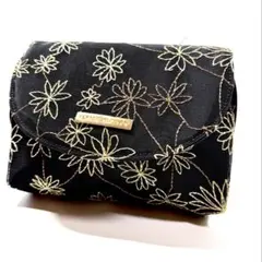 【未使用】オシャレジバンシ–GIVENCHYワイヤーメッシュ花柄ミラー付きポーチのサムネイル