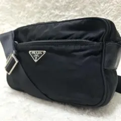 【美品】プラダ ナイロン 三角ロゴ カメラバッグ ショルダーバッグ ブラック