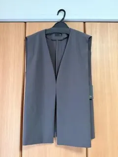 ヤマダヤ　Aga ジレ　チャコールグレー