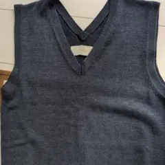 新品　リントゥラウル　ネイビー Vネック ノースリーブ ニットベスト