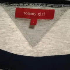 tommy girl 長袖カットソー 85ロゴ グレー Sサイズのサムネイル