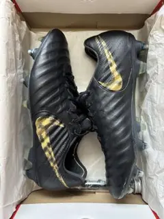 NIKE TIEMPO 堀江翔太選手サイン付き - メルカリ