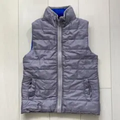 キッズ　中綿入り　ベスト　グレー　フード収納付き　110