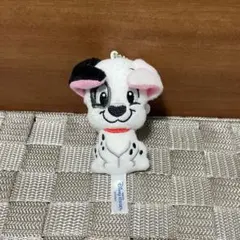 ディズニー　101匹わんちゃん　ぬいぐるみバッジ　ボールチェーンキーホルダー