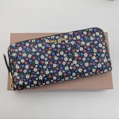 2026年最新】ミュウミュウ 猫 財布の人気アイテム - メルカリ